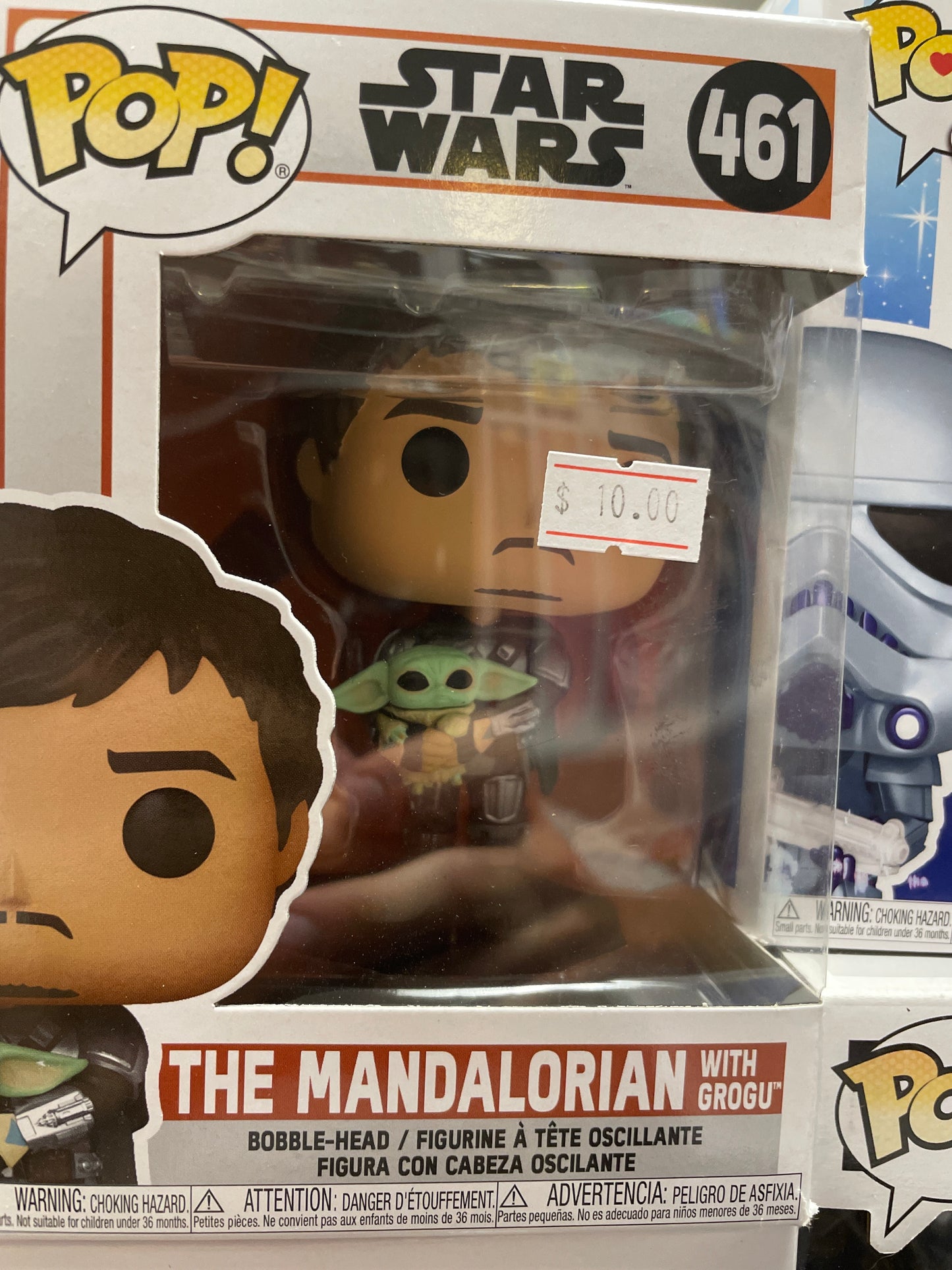 Star Wars The Mandalorian with grogu Funko Pop