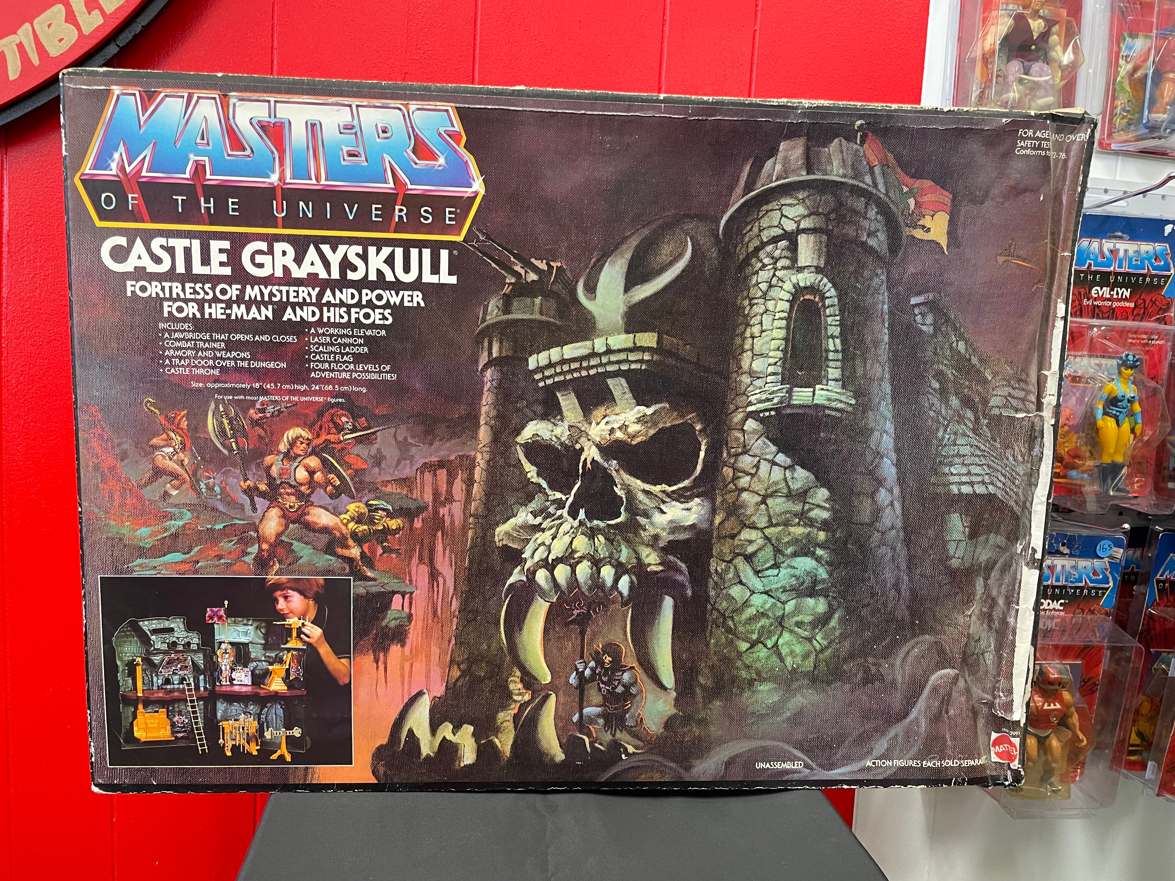 Masters of the Universe Castle GraySkull vintage NIB SEALED 1983